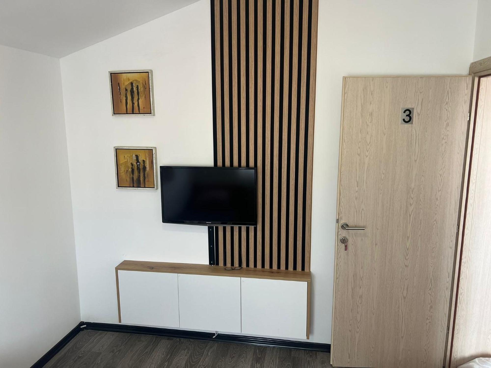 モスタルApartman Grande Ajnaアパートメント エクステリア 写真