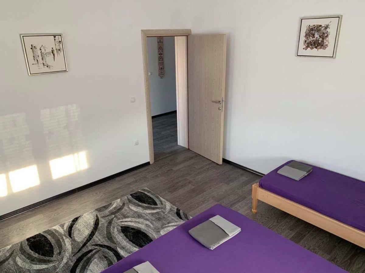 モスタルApartman Grande Ajnaアパートメント エクステリア 写真